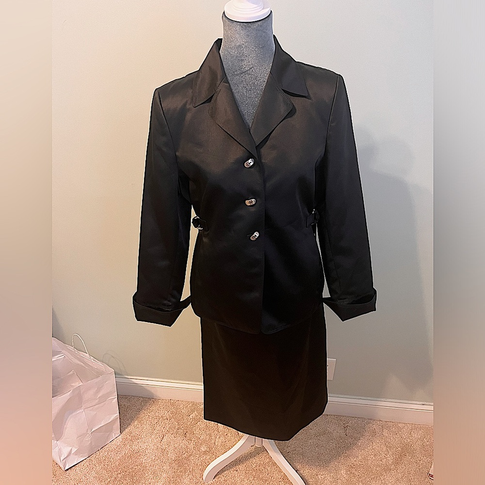 Anne Klein Black set